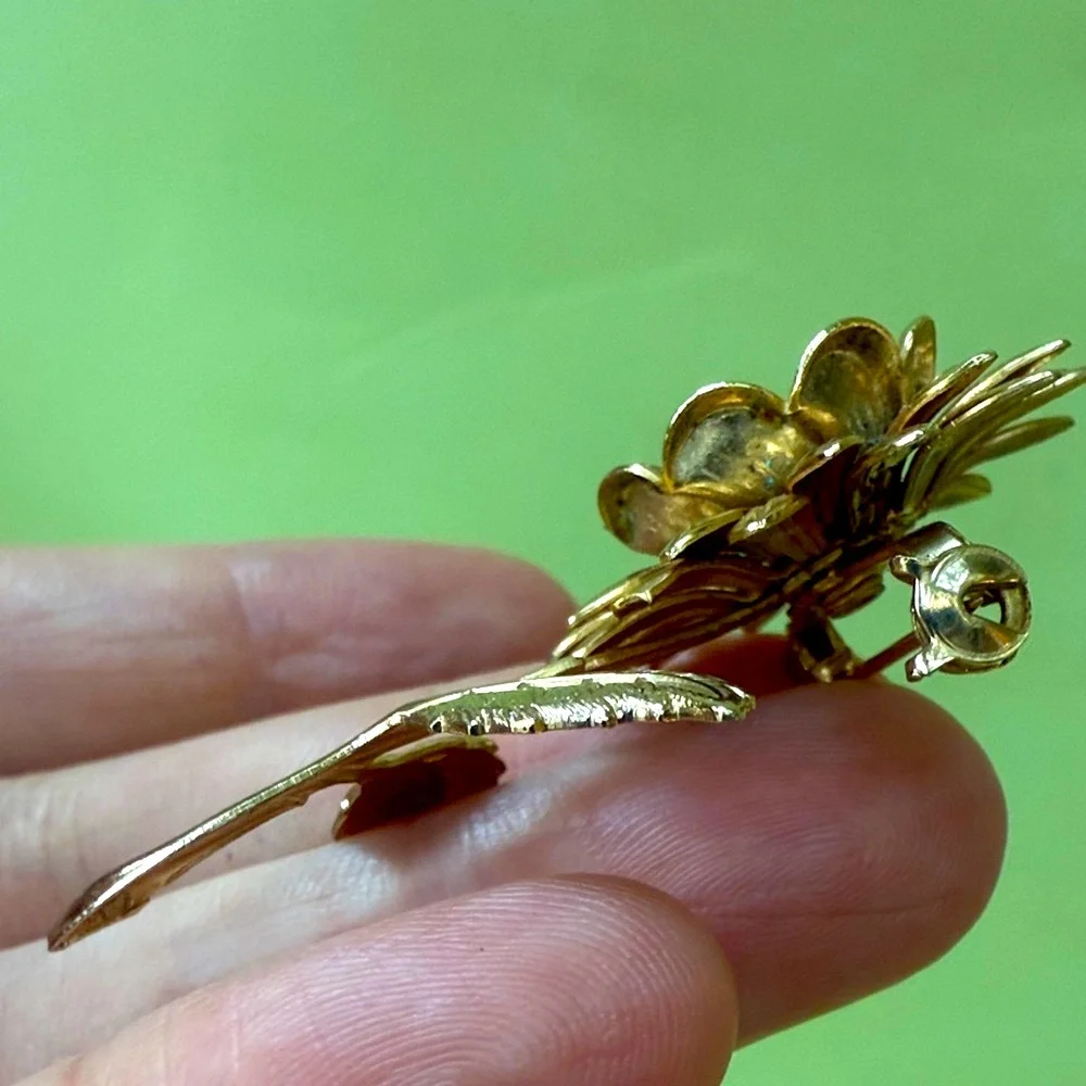 Vintage Gold Flower Brooch with Pearl Center